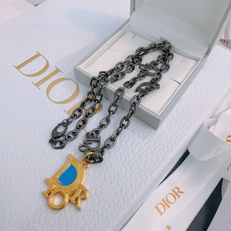 chr1st1an D10r necklaces